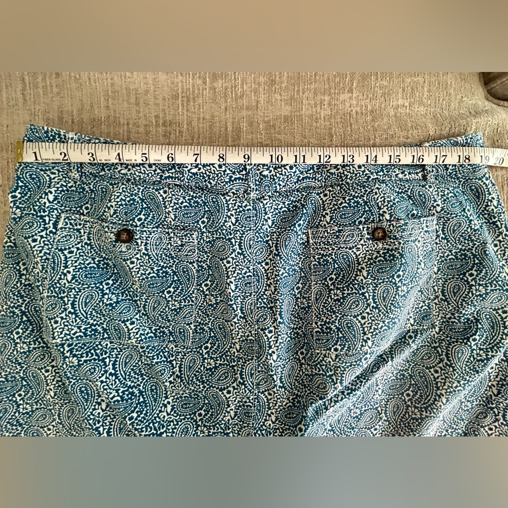 Set of 2 Dockers Skorts - Picture 2 of 13